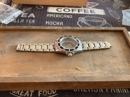 Case cassa eta - case-, caliber